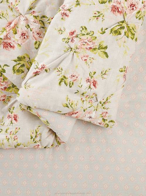 Jessica SimpsonMils Comforter Set H4261053