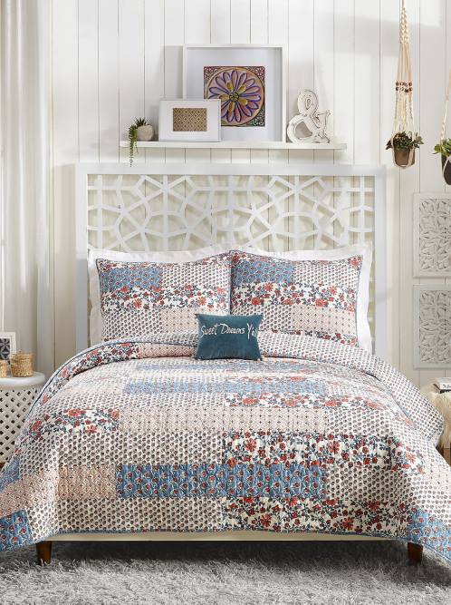 Jessica SimpsonTallulah Quilt in Blue H4261050