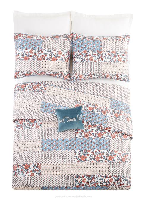 Jessica SimpsonTallulah Quilt in Blue H4261050