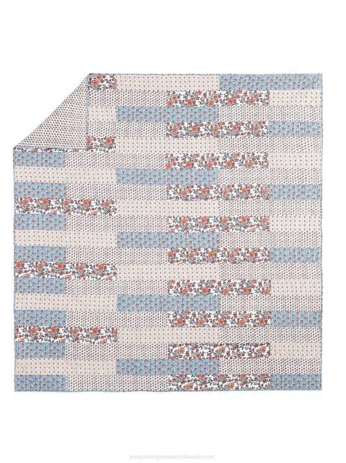 Jessica SimpsonTallulah Quilt in Blue H4261050