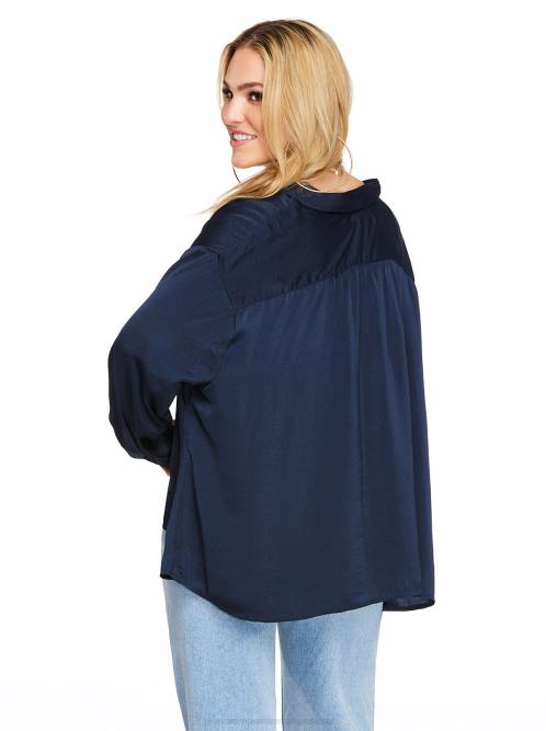 Jessica SimpsonBodie Blouse in Navy Blazer H426767
