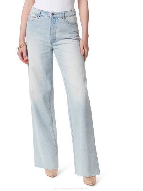 Jessica SimpsonRelaxed Wide Straight Jeans in Heart of Gold H426490