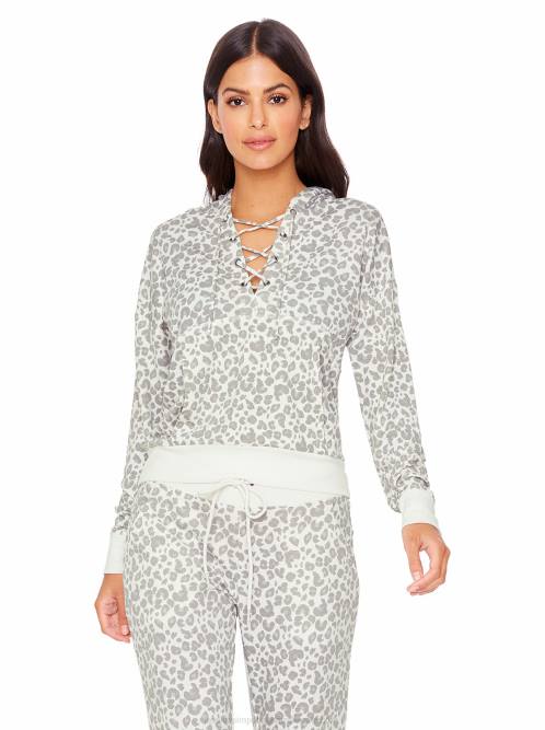 Jessica SimpsonSunnyside Hoodie in Silver Filigree Painted Leopard H426674
