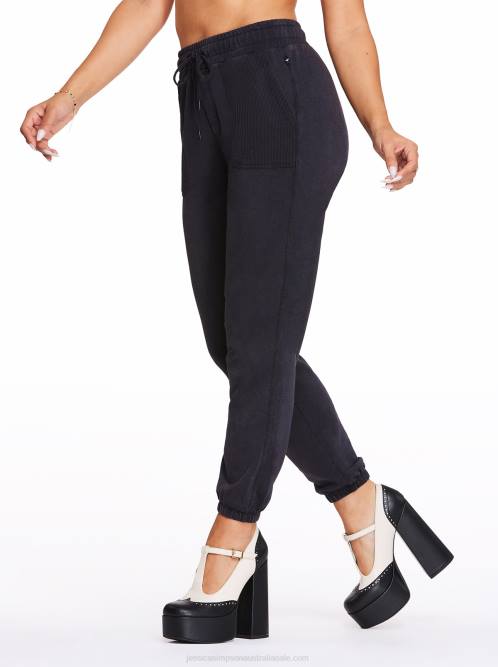 Jessica SimpsonBailey Jogger in Black H426409