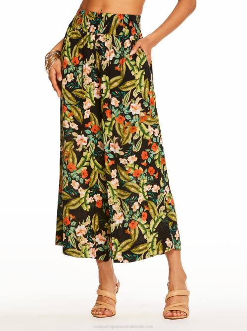 Jessica SimpsonRosalie Wide Leg Pant in Island Wildfower Black H426378