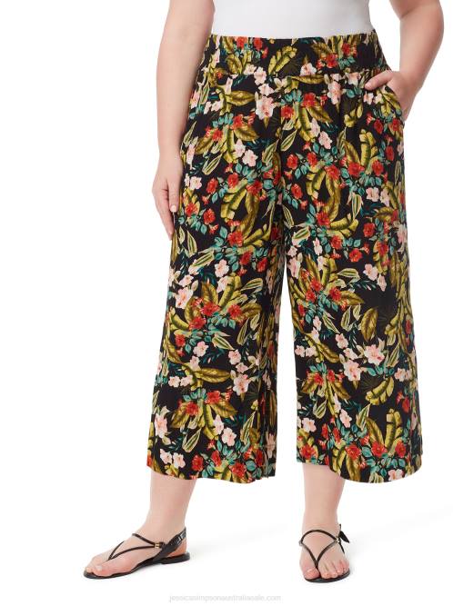 Jessica SimpsonRosalie Wide Leg Pant in Island Wildfower Black H426378