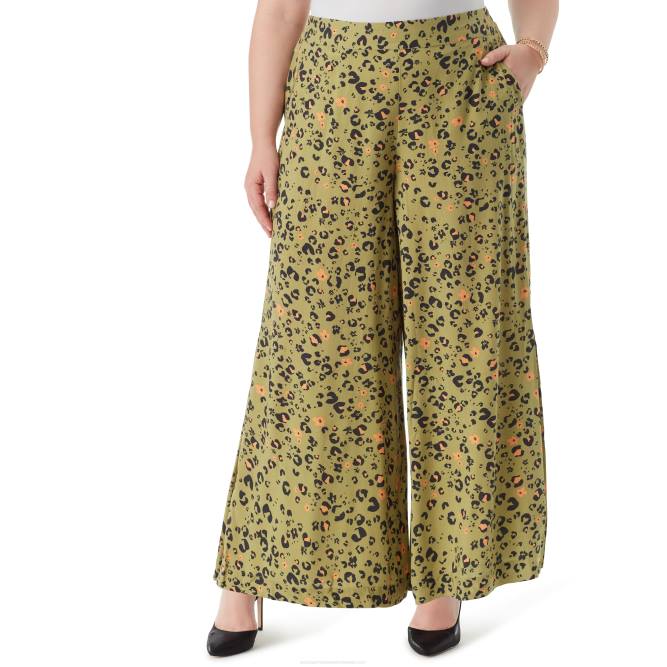 Jessica SimpsonShaye Pant in Flora Cheetah H426338