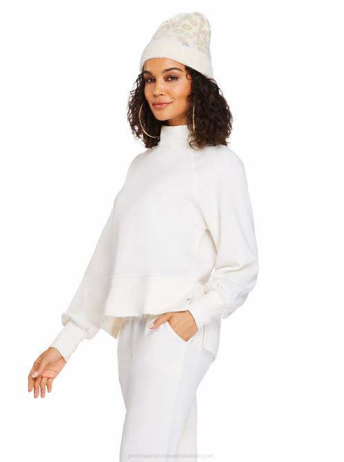 Jessica SimpsonTana Pullover in Heather Coconut Milk H426643