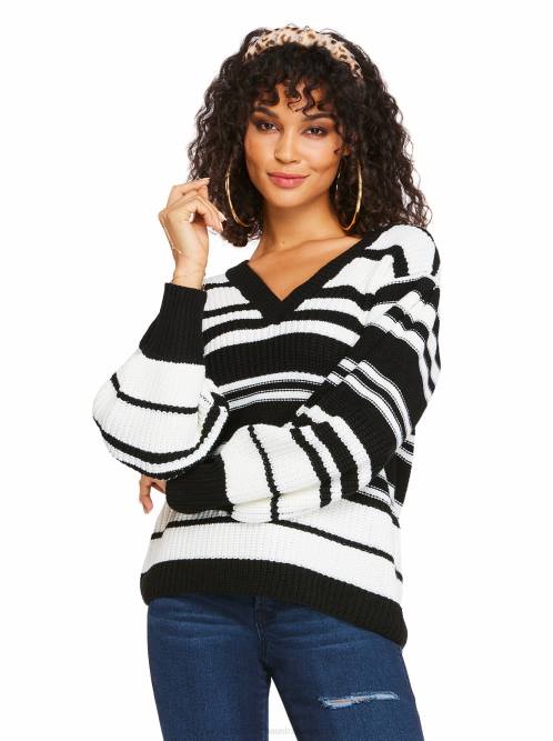 Jessica SimpsonElmira Sweater in Black Stripe H426579