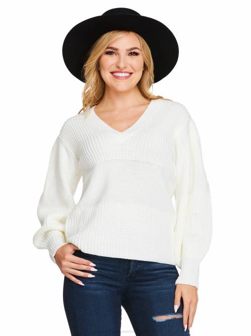 Jessica SimpsonElmira Sweater in Gardenia H426592