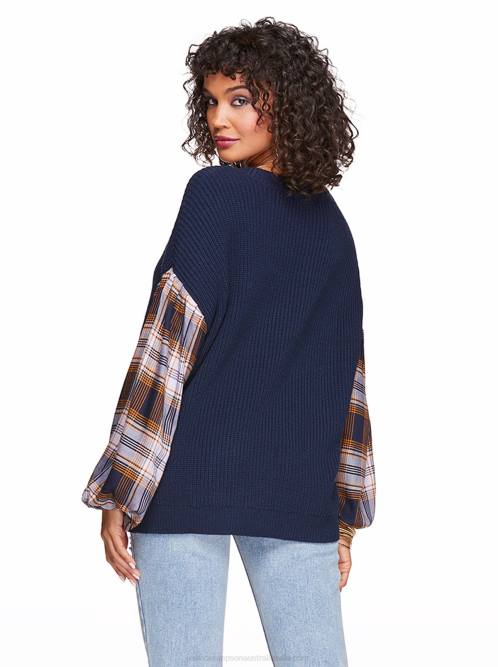 Jessica SimpsonEmmeline Sweater in Black Iris H426594