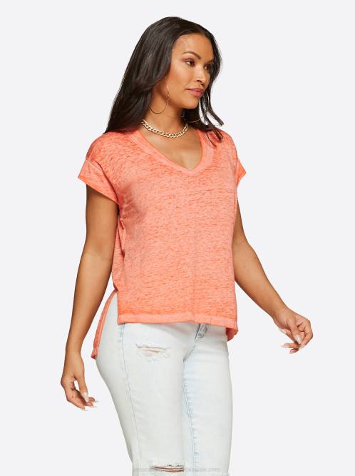 Jessica SimpsonJalin Tee in Paprika H426709