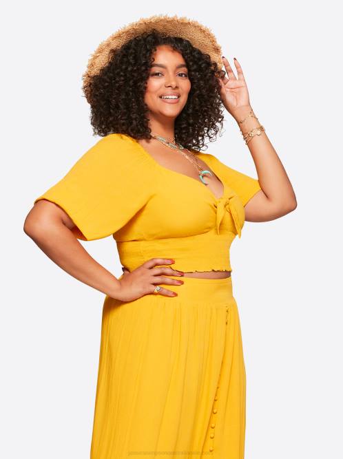 Jessica SimpsonCarey Top in Golden Rod H426632