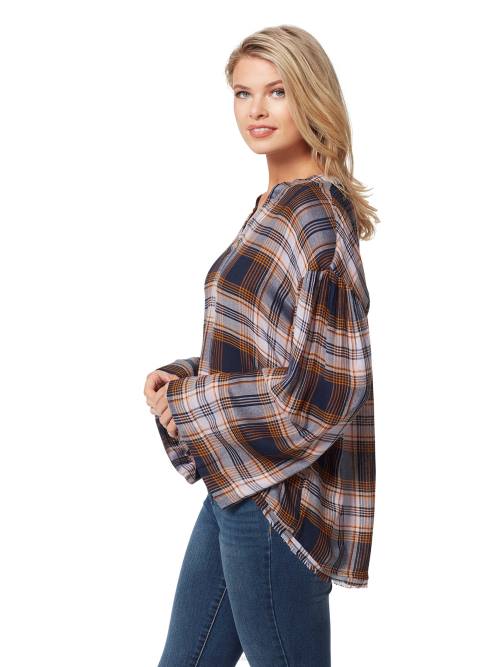 Jessica SimpsonJenna Top in Festive Plaid H4261129