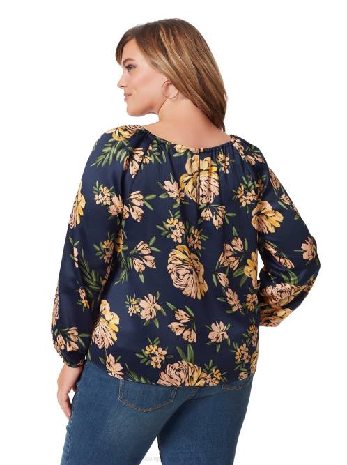 Jessica SimpsonLayla Top in Easy Escape H426747
