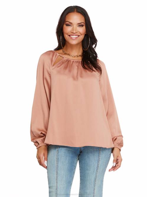 Jessica SimpsonLayla Top in Mocha Mousse H426754