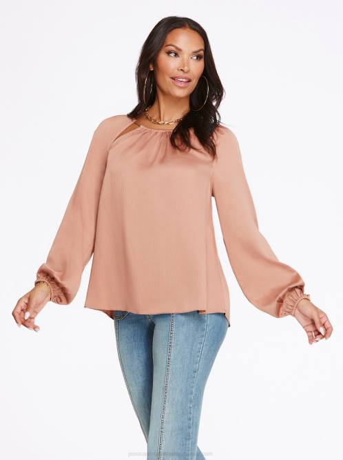 Jessica SimpsonLayla Top in Mocha Mousse H426754