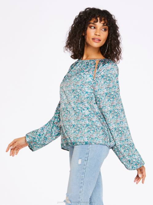 Jessica SimpsonLayla Top in Whimsical Posies H426745