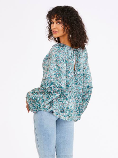 Jessica SimpsonLayla Top in Whimsical Posies H426745