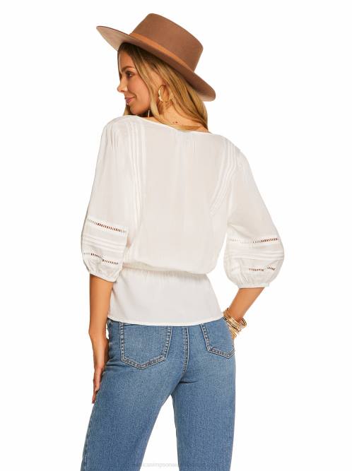 Jessica SimpsonTwyla Top in Bright White H4261146