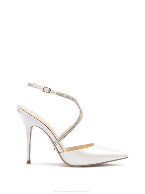 Jessica SimpsonWeyemia Pump in White H42685