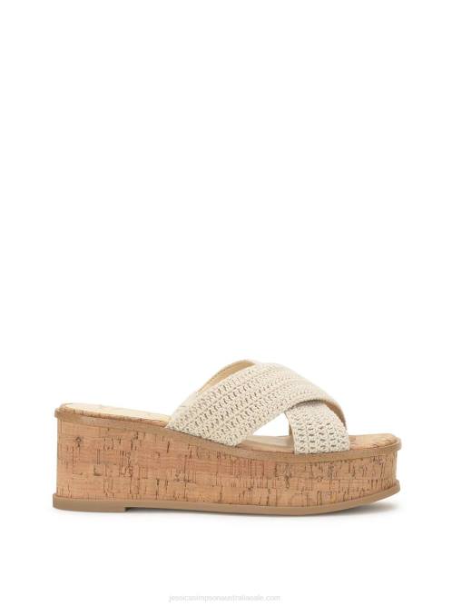Jessica SimpsonEdiza Platform Slide in White H426165